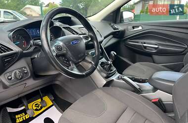 Внедорожник / Кроссовер Ford Kuga 2013 в 