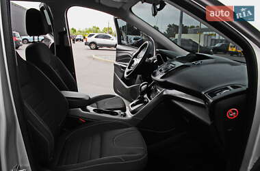 Внедорожник / Кроссовер Ford Kuga 2014 в 