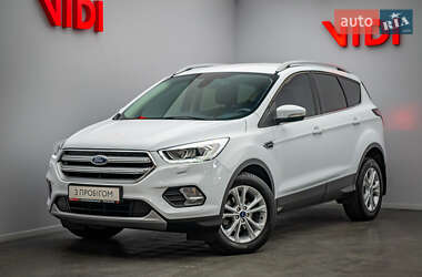 Внедорожник / Кроссовер Ford Kuga 2019 в Киеве