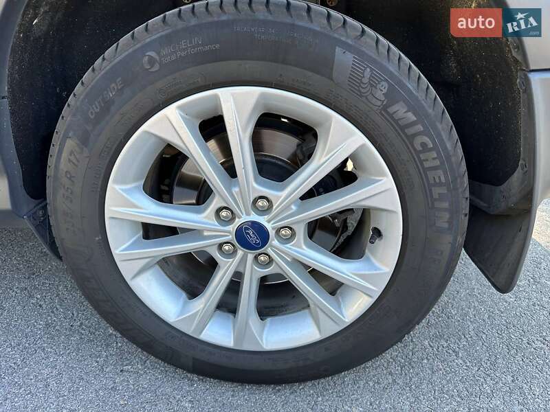 Внедорожник / Кроссовер Ford Kuga 2019 в Запорожье фото 22 Внедорожник / Кроссовер Ford Kuga 2019 в Запорожье