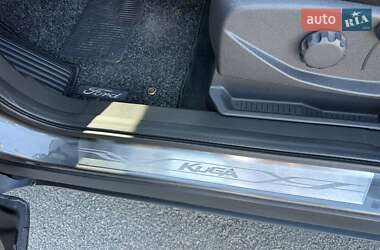 Внедорожник / Кроссовер Ford Kuga 2019 в 