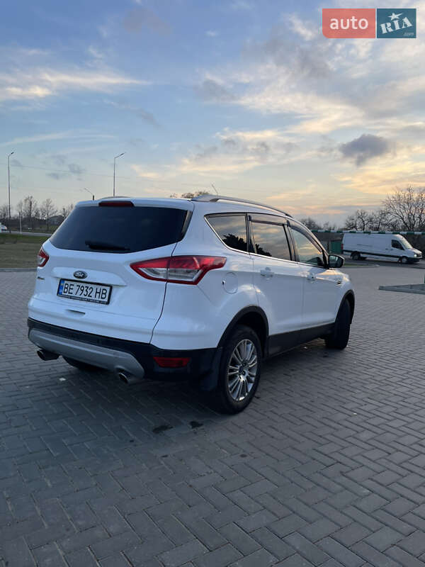 Внедорожник / Кроссовер Ford Kuga 2013 в Новой Одессе