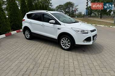Внедорожник / Кроссовер Ford Kuga 2015 в Николаеве