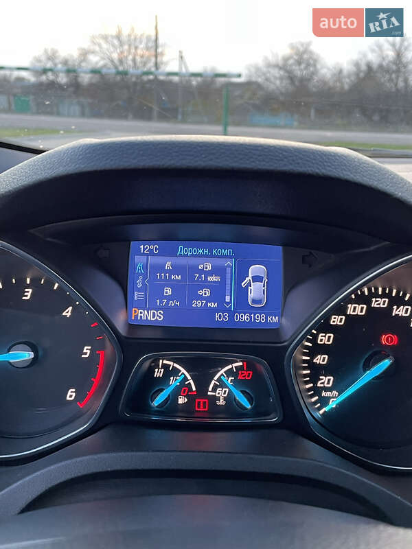 Внедорожник / Кроссовер Ford Kuga 2013 в Новой Одессе