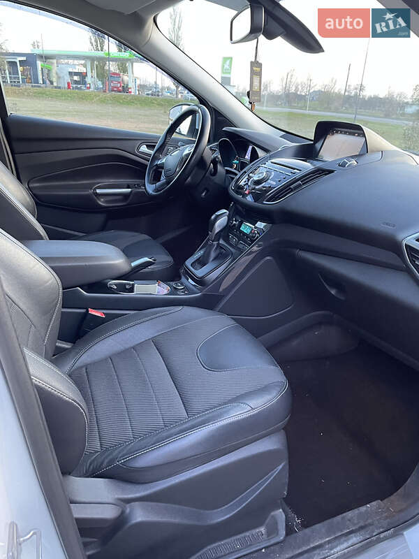 Внедорожник / Кроссовер Ford Kuga 2013 в Новой Одессе