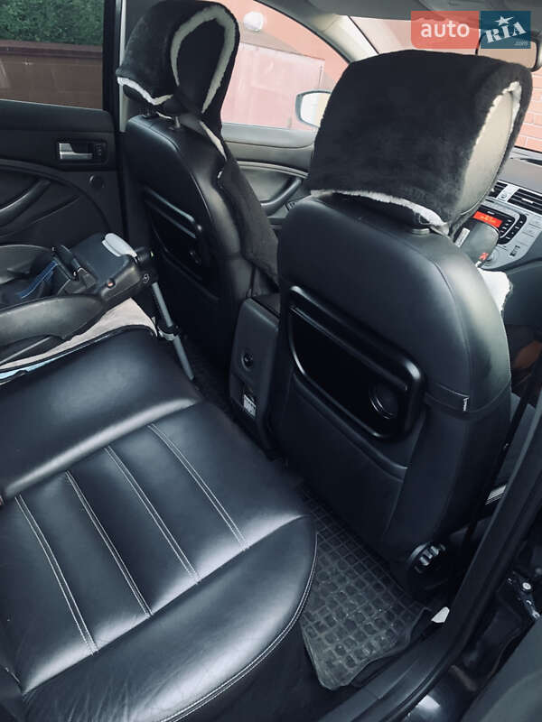 Внедорожник / Кроссовер Ford Kuga 2009 в Хмельницком