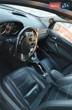 Внедорожник / Кроссовер Ford Kuga 2012 в 