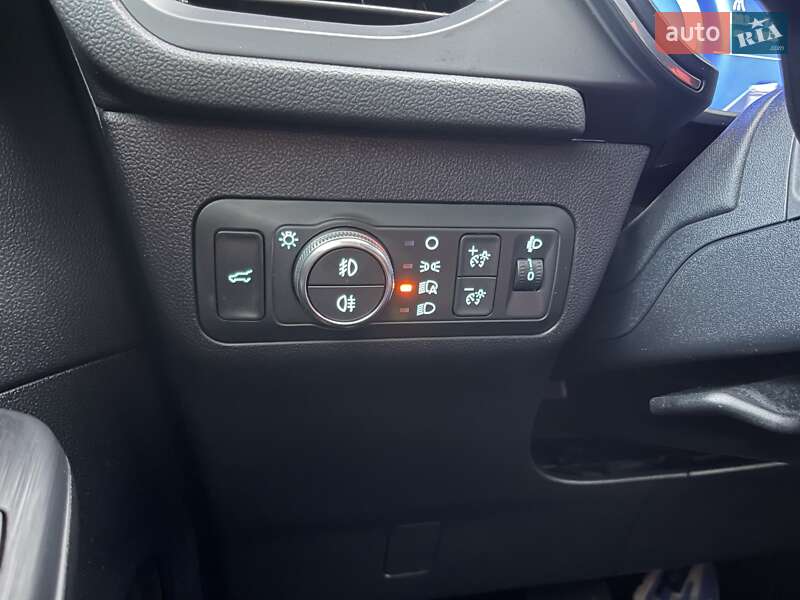 Позашляховик / Кросовер Ford Kuga 2021 в Києві