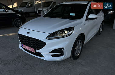 Внедорожник / Кроссовер Ford Kuga 2020 в 
