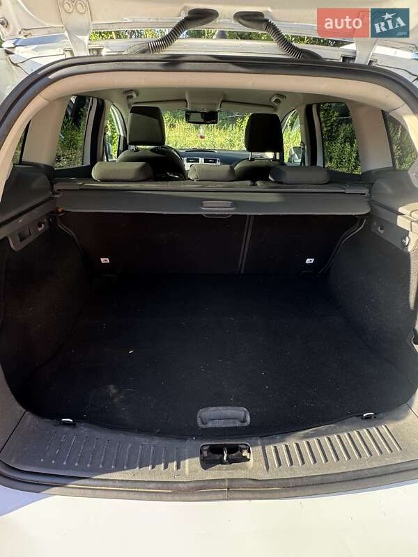 Внедорожник / Кроссовер Ford Kuga 2012 в Коломые