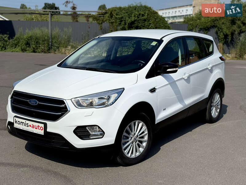Ford Kuga 2017