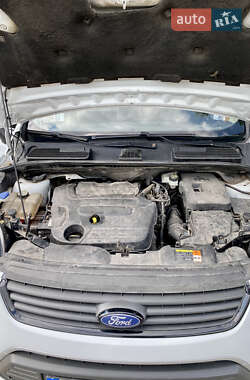 Внедорожник / Кроссовер Ford Kuga 2012 в 