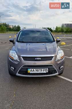 Внедорожник / Кроссовер Ford Kuga 2012 в Киеве