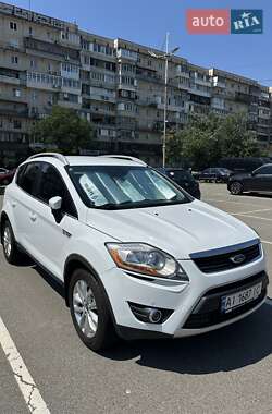 Позашляховик / Кросовер Ford Kuga 2011 в Києві