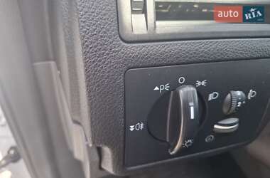 Внедорожник / Кроссовер Ford Kuga 2012 в 