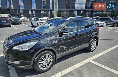 Внедорожник / Кроссовер Ford Kuga 2013 в 