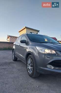 Внедорожник / Кроссовер Ford Kuga 2013 в 