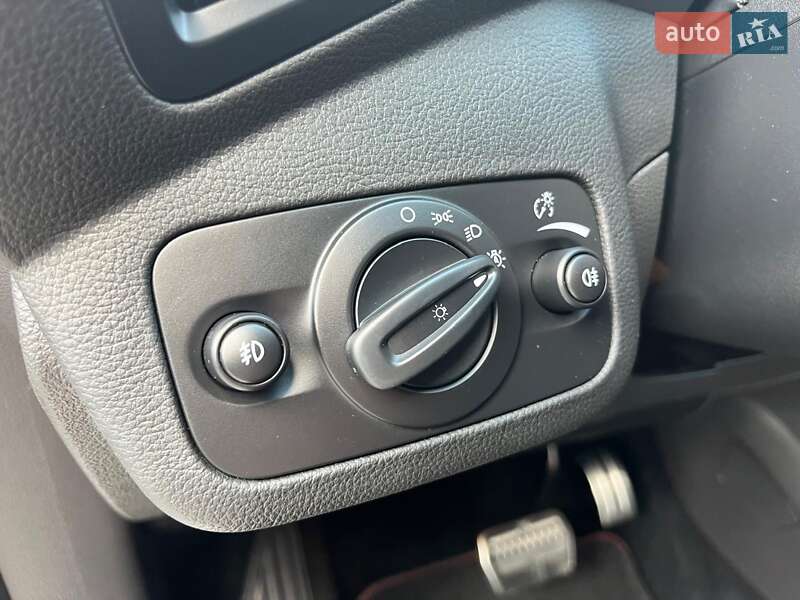 Внедорожник / Кроссовер Ford Kuga 2019 в Луцке