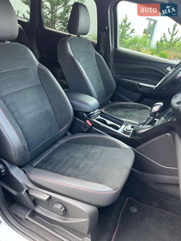 Внедорожник / Кроссовер Ford Kuga 2019 в Луцке