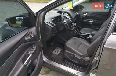 Внедорожник / Кроссовер Ford Kuga 2014 в 