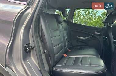 Внедорожник / Кроссовер Ford Kuga 2012 в 