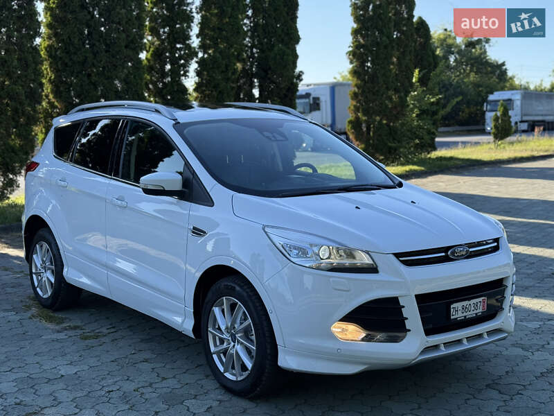 Внедорожник / Кроссовер Ford Kuga 2015 в Дубно