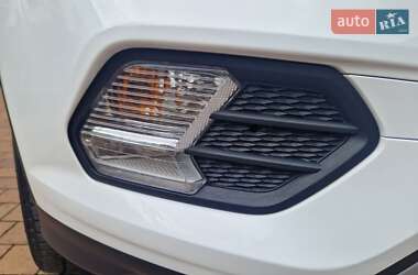 Внедорожник / Кроссовер Ford Kuga 2019 в 