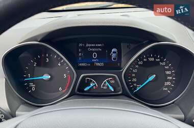 Внедорожник / Кроссовер Ford Kuga 2019 в 