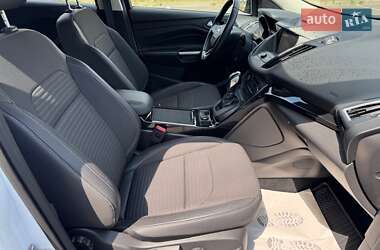 Внедорожник / Кроссовер Ford Kuga 2019 в 