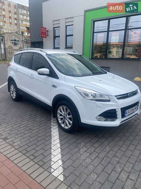 Внедорожник / Кроссовер Ford Kuga 2015 в Белой Церкви