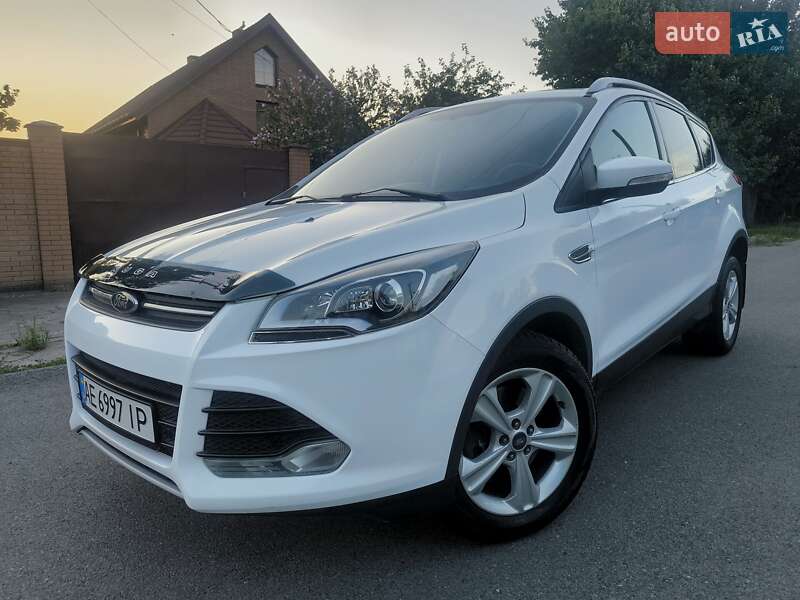 Внедорожник / Кроссовер Ford Kuga 2013 в Днепре
