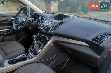 Внедорожник / Кроссовер Ford Kuga 2013 в 