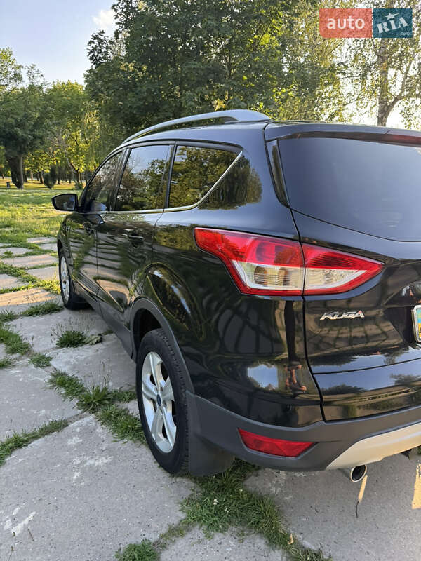 Внедорожник / Кроссовер Ford Kuga 2013 в Харькове