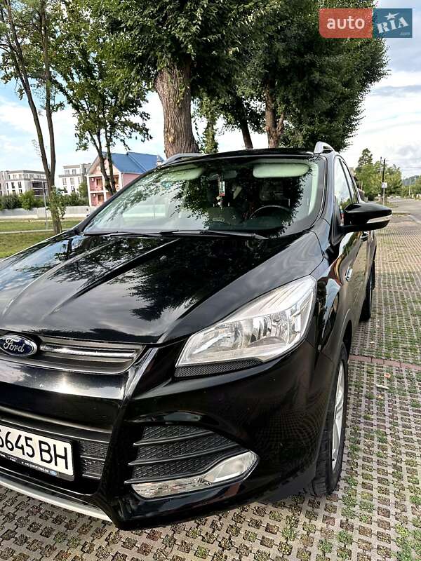 Внедорожник / Кроссовер Ford Kuga 2014 в Мукачево