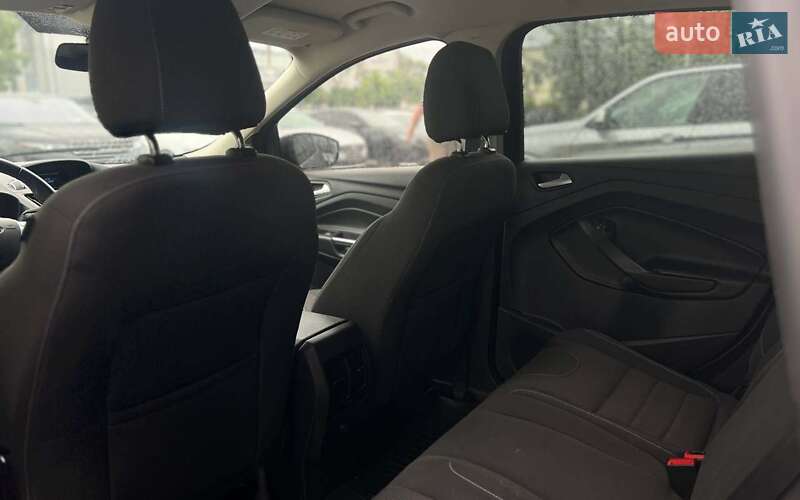 Внедорожник / Кроссовер Ford Kuga 2013 в Ивано-Франковске