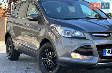Внедорожник / Кроссовер Ford Kuga 2013 в 