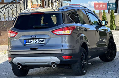 Внедорожник / Кроссовер Ford Kuga 2013 в 