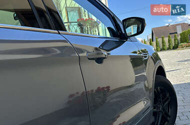 Внедорожник / Кроссовер Ford Kuga 2013 в 