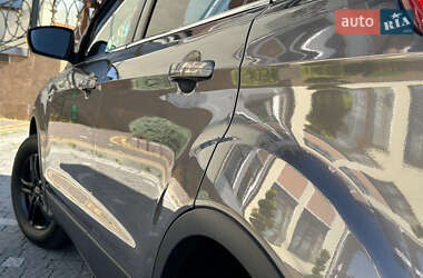 Внедорожник / Кроссовер Ford Kuga 2013 в 