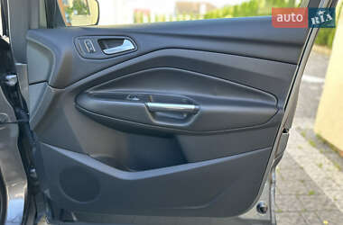 Внедорожник / Кроссовер Ford Kuga 2013 в 