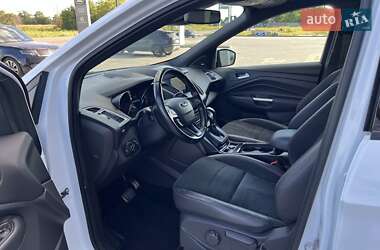 Внедорожник / Кроссовер Ford Kuga 2018 в 