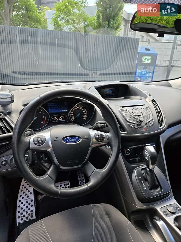 Внедорожник / Кроссовер Ford Kuga 2013 в Киеве