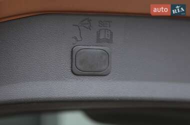 Внедорожник / Кроссовер Ford Kuga 2013 в 