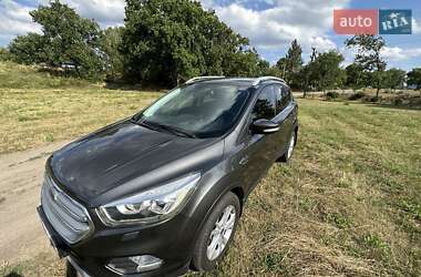 Внедорожник / Кроссовер Ford Kuga 2019 в Днепре