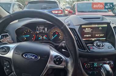 Позашляховик / Кросовер Ford Kuga 2015 в Одесі