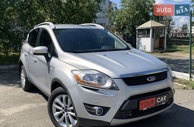 Внедорожник / Кроссовер Ford Kuga 2012 в 