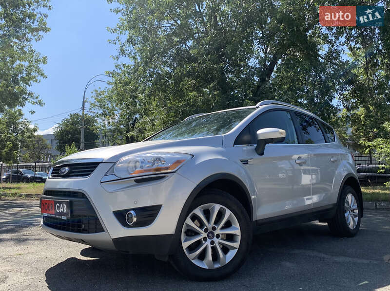 Внедорожник / Кроссовер Ford Kuga 2012 в Киеве