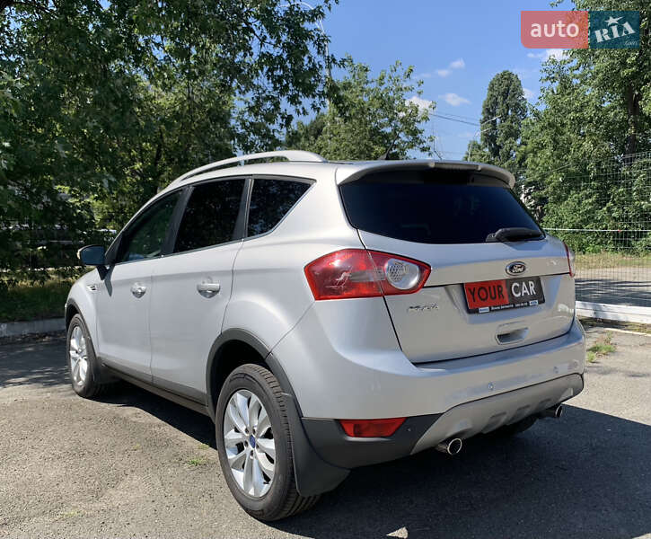 Внедорожник / Кроссовер Ford Kuga 2012 в Киеве