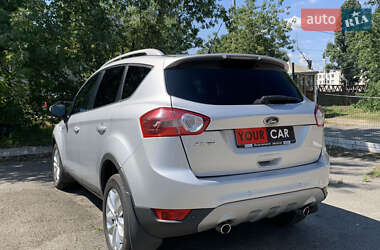 Внедорожник / Кроссовер Ford Kuga 2012 в 