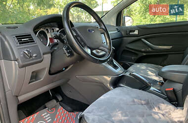 Внедорожник / Кроссовер Ford Kuga 2012 в 